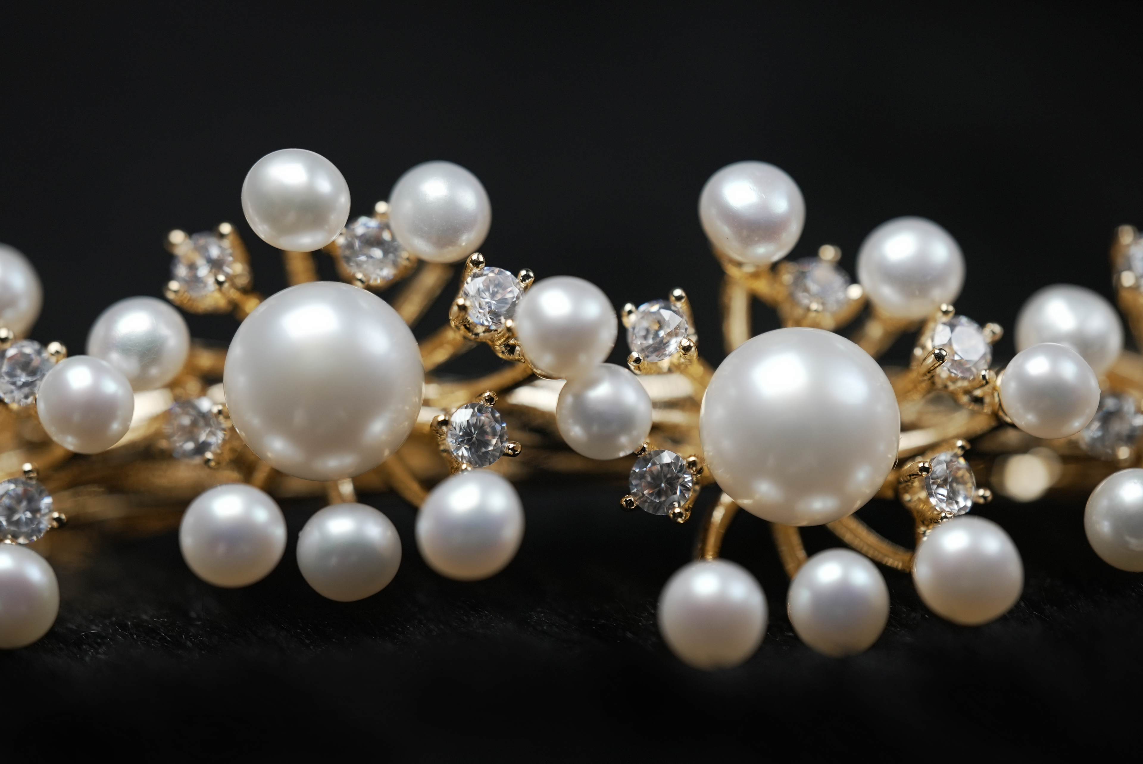 Pearl Hair Clip